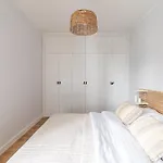 Glow - Amazonia Jagiellonska Apartment *