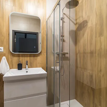 Apartment Glow - Amazonia Jagiellonska *