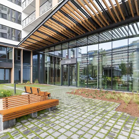 Glow - Amazonia Jagiellonska Апартаменты *